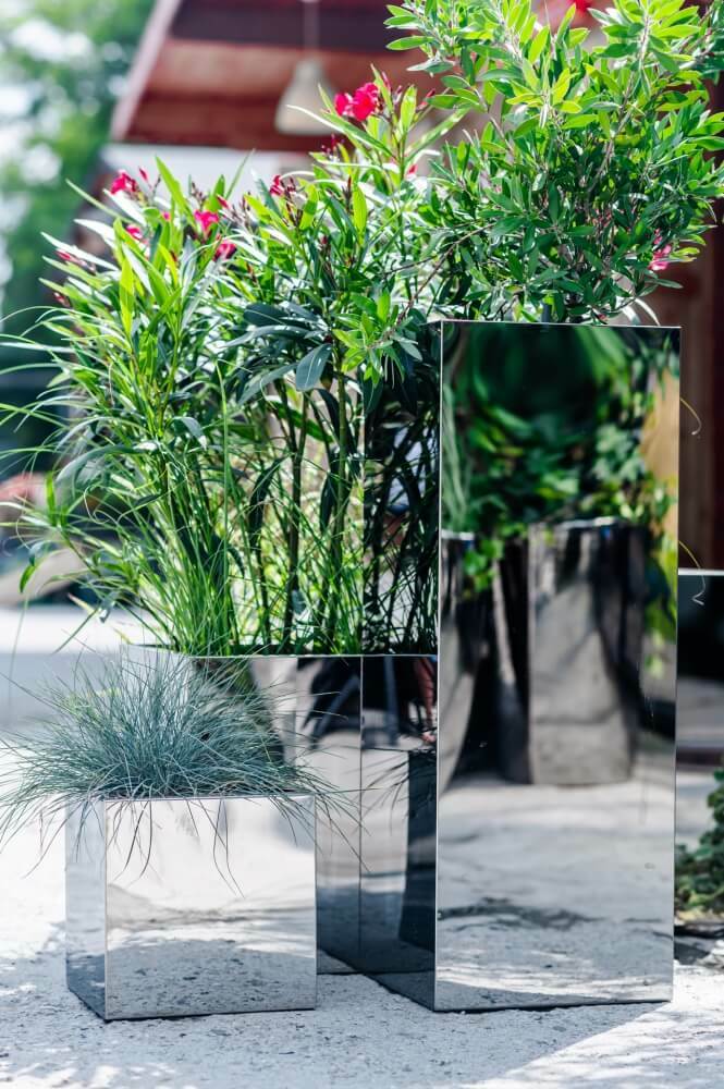 foto add 6977.jpg Moderne plantenbakken voor tuin en terras